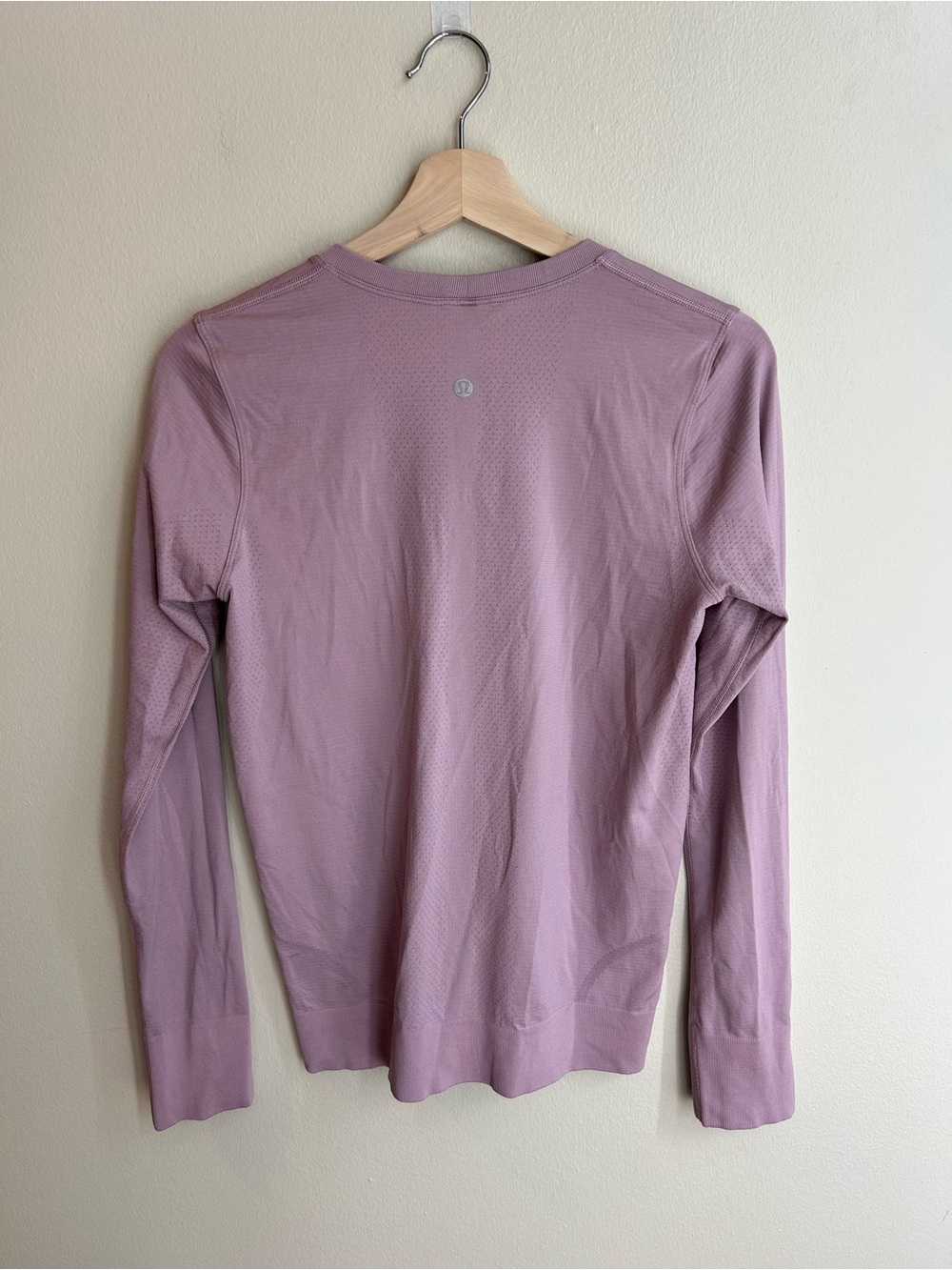 lululemon Swiftly Tech Long-Sleeve Shirt- Rose - Picture 2 of 2